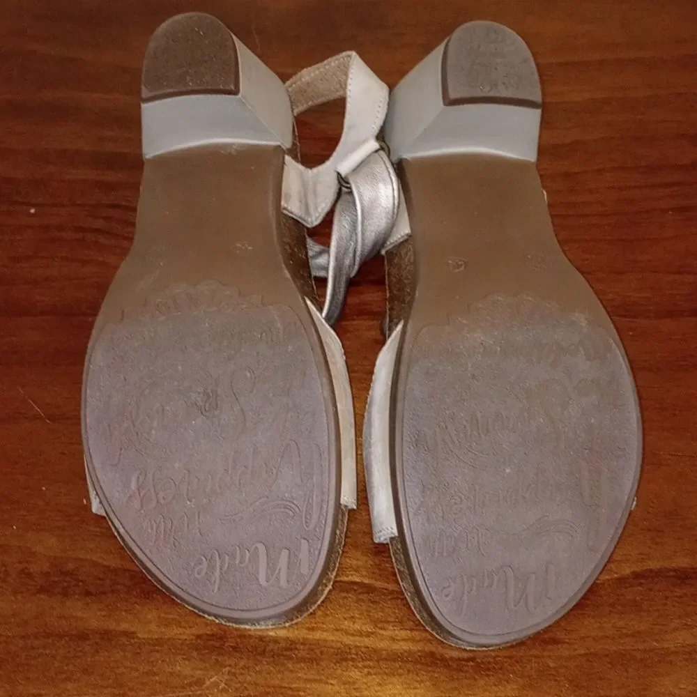 WANDA PANDA Women's Wandar Sandal Tan Combo- Size EU 40 / US 9.5 - 10